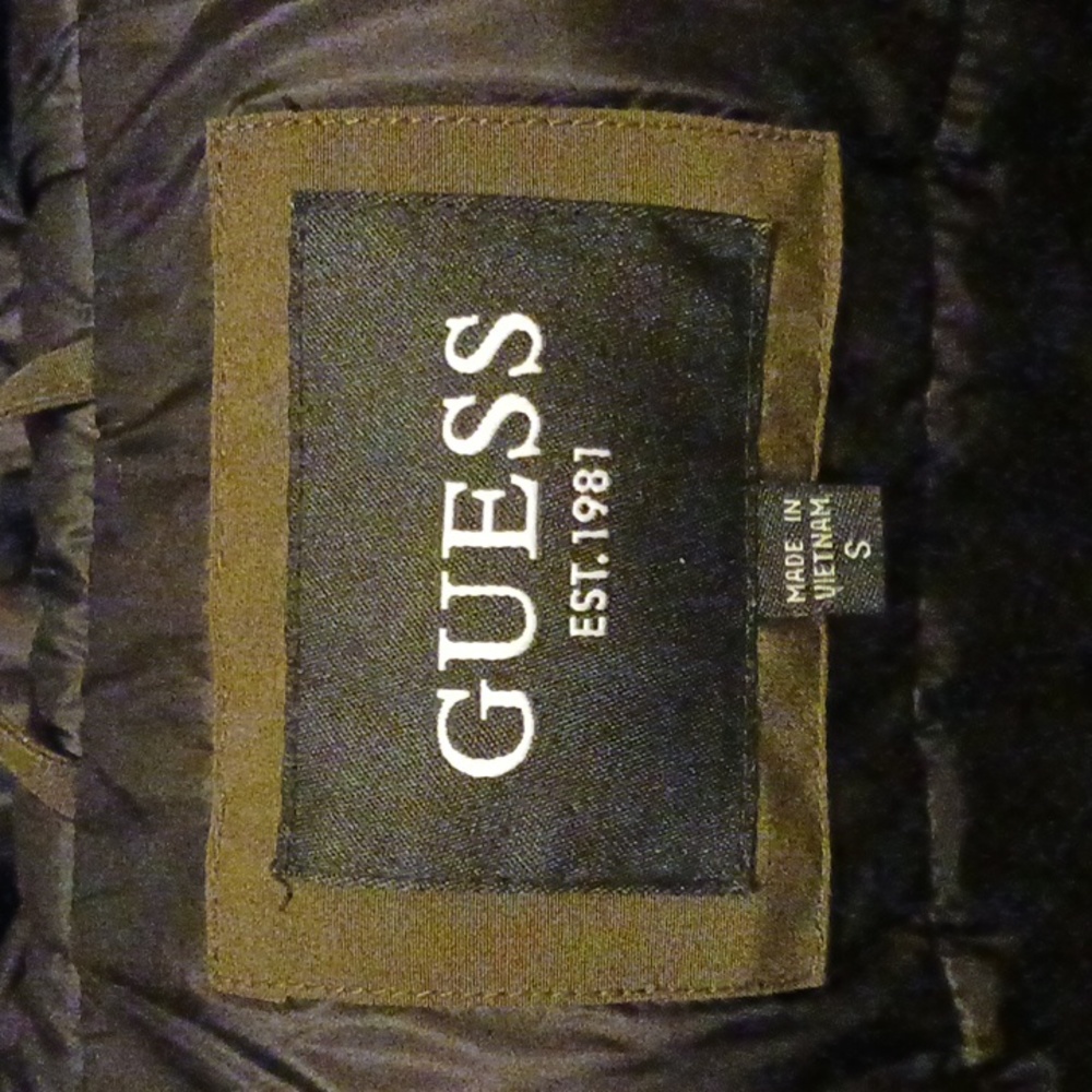 Brand new Never worn Guess Winter Thick  Jacket. For men size Small but fits big